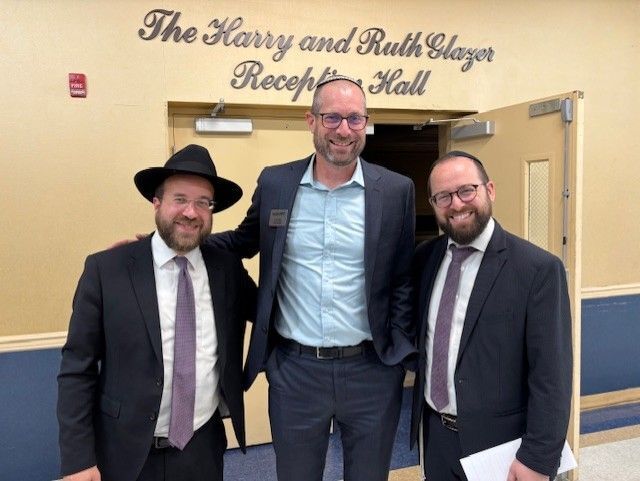 Sol Levinson joined other sponsors at Bnai Jacob Shaarei Zion for their "From Sadness to Strength" reflection event