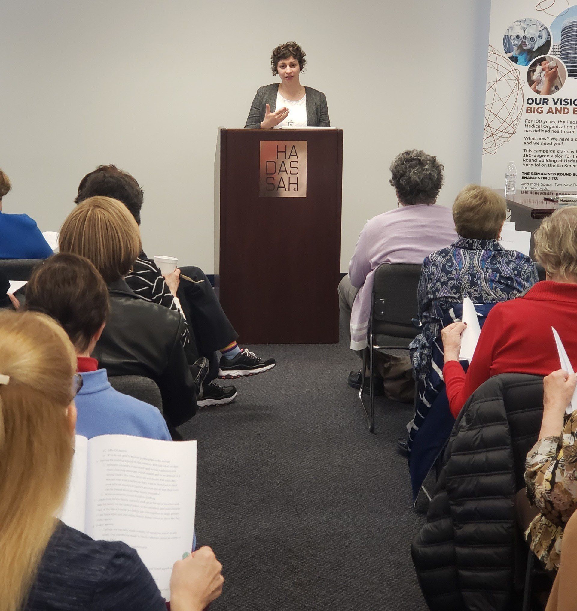 Director of Advance Planning, Eliza Feller, presents on the Jewish Funeral and Advance Planning